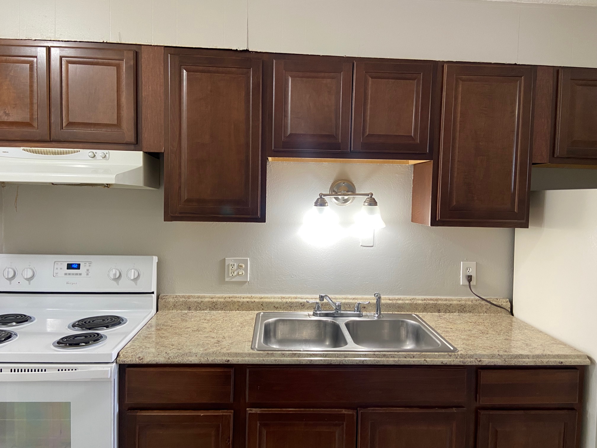 3048 W. Amherst  Avenue  Apt 202